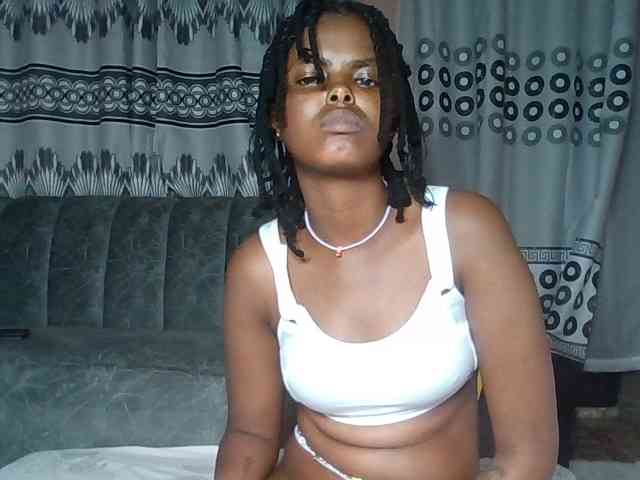 Horny-bitches webcam