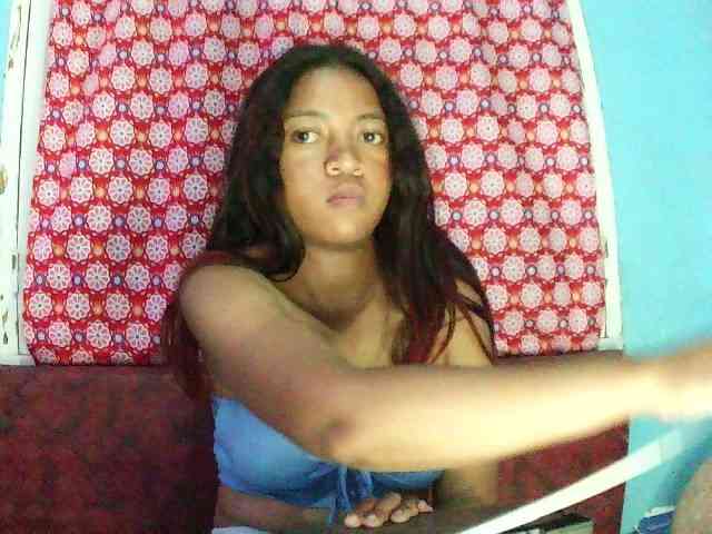 AmberMinah webcam