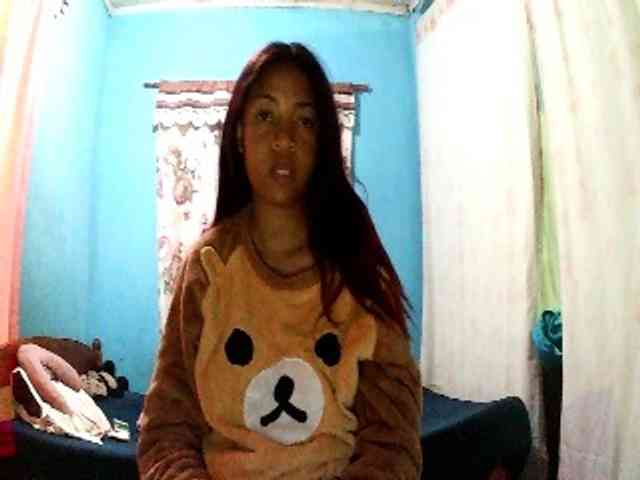 AmberMinah webcam