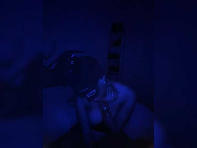 theCherrybomb live cam on UnifiedCams