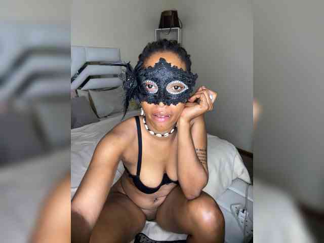 theCherrybomb webcam