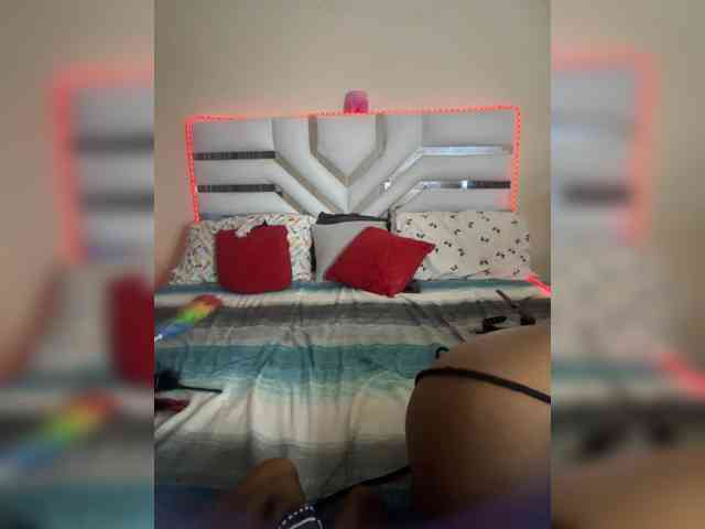 theCherrybomb webcam