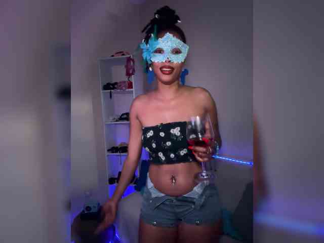 theCherrybomb webcam