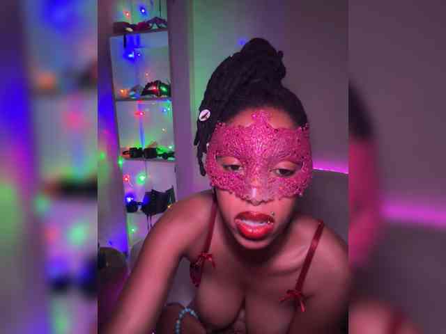 theCherrybomb webcam