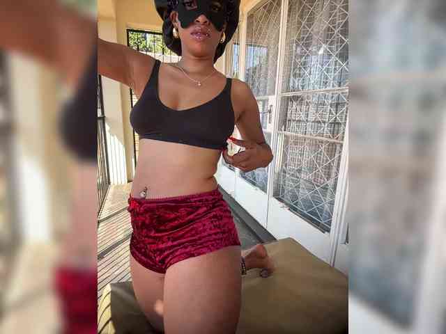 theCherrybomb webcam