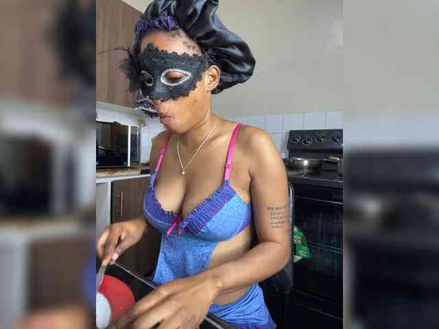theCherrybomb webcam