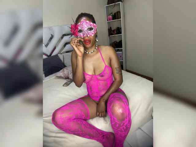 theCherrybomb webcam