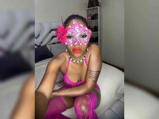 theCherrybomb webcam