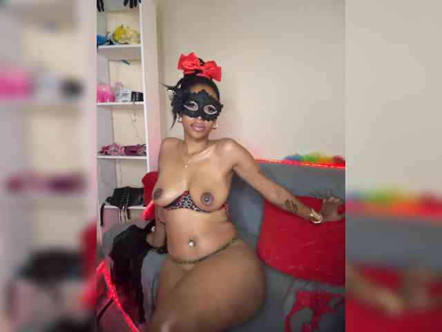 theCherrybomb webcam