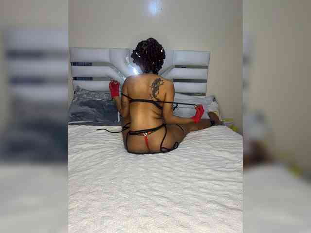 theCherrybomb webcam