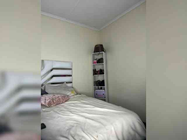theCherrybomb webcam