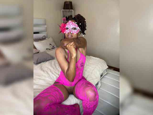 theCherrybomb webcam