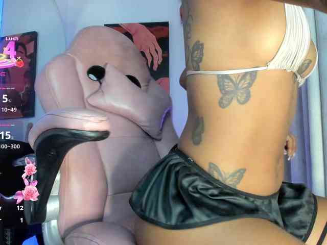 kiara-ebony webcam