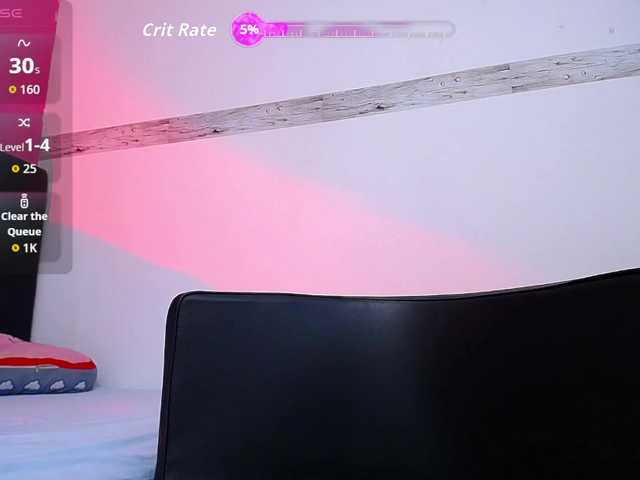 LittleHoney- live cam on BongaCams
