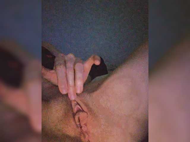MsEva777, en directo ahora en BongaCams