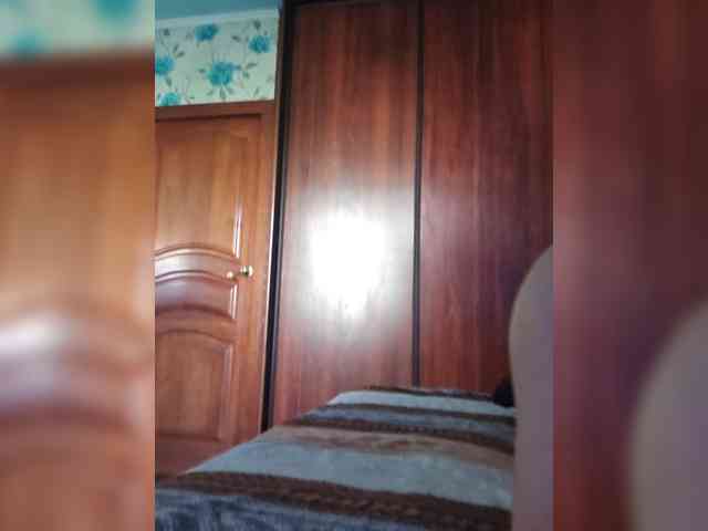MsEva777 webcam