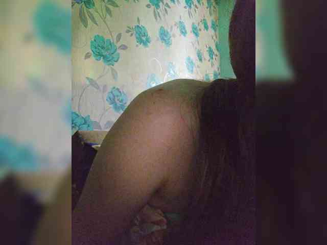 MsEva777 webcam