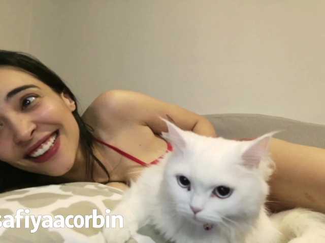 Safiyacorbin live webcam show