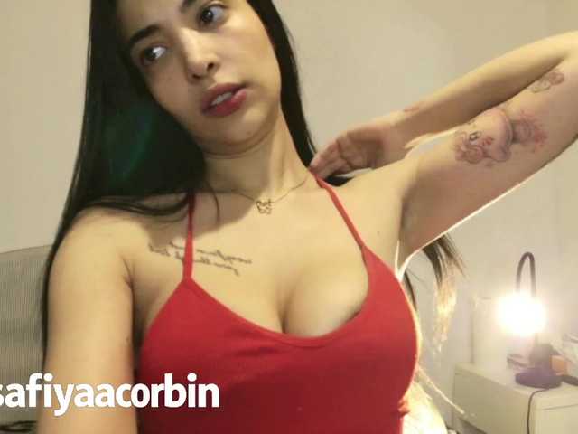 Safiyacorbin live webcam show