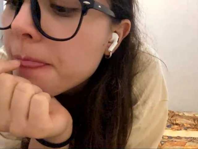 AltagraciaTrudics live cam on BongaCams