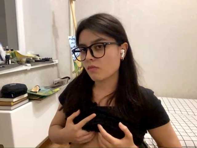 AltagraciaTrudics live cam on BongaCams