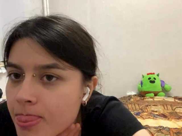 AltagraciaTrudics live cam on BongaCams