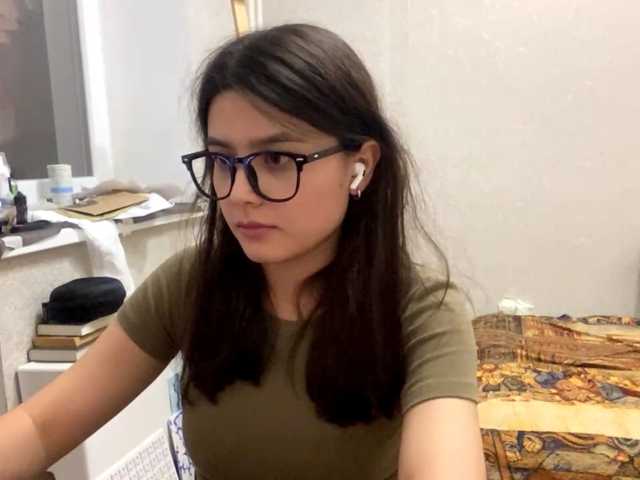 AltagraciaTrudics live cam on BongaCams