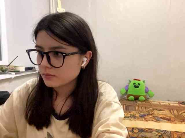 AltagraciaTrudics webcam