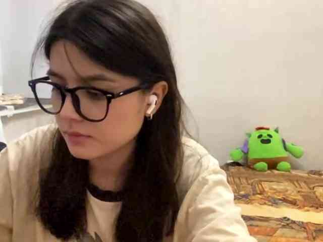 AltagraciaTrudics webcam