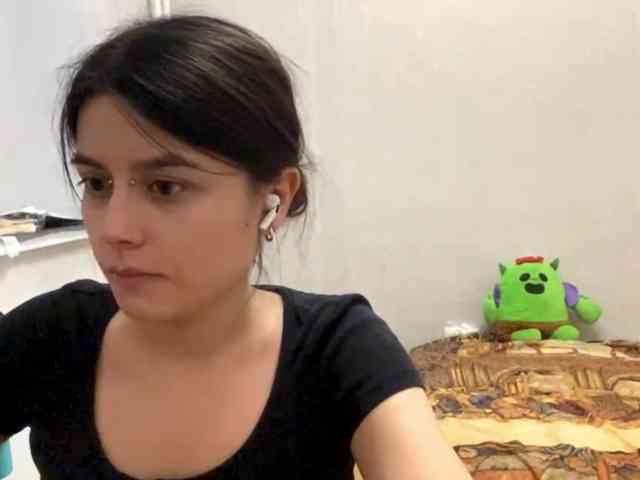 AltagraciaTrudics webcam