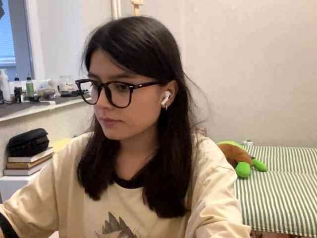 AltagraciaTrudics webcam