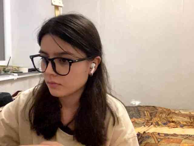 AltagraciaTrudics webcam