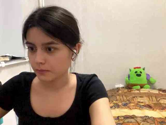 AltagraciaTrudics webcam