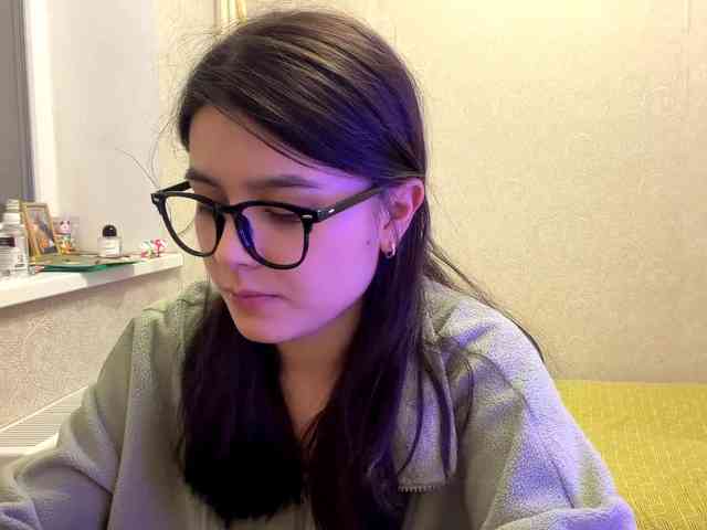 AltagraciaTrudics webcam