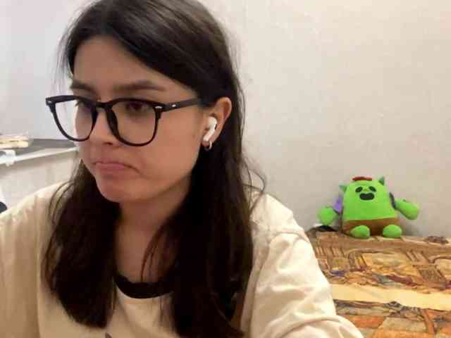 AltagraciaTrudics webcam