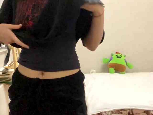 AltagraciaTrudics webcam