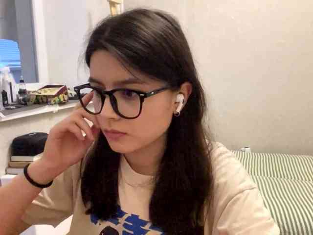 AltagraciaTrudics webcam