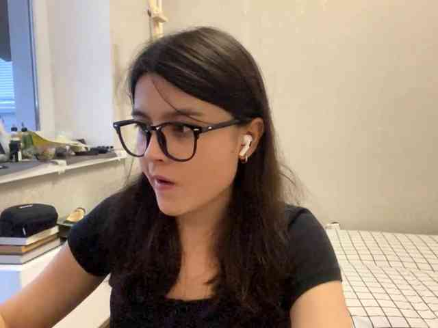 AltagraciaTrudics webcam