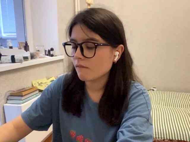 AltagraciaTrudics webcam