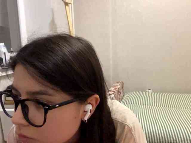 AltagraciaTrudics webcam