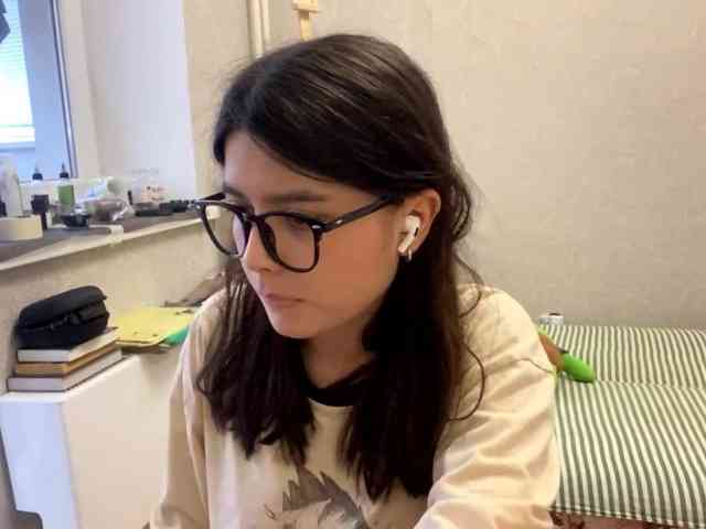AltagraciaTrudics webcam