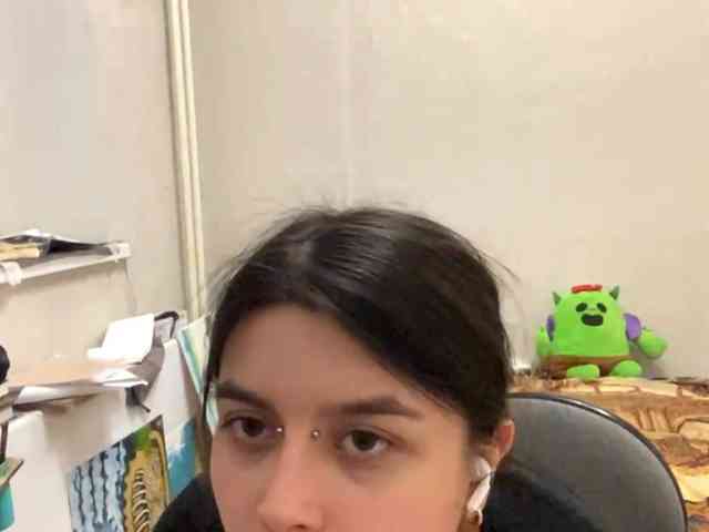 AltagraciaTrudics webcam