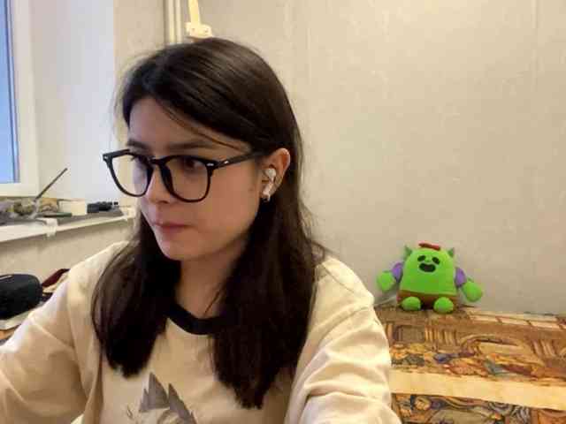 AltagraciaTrudics webcam