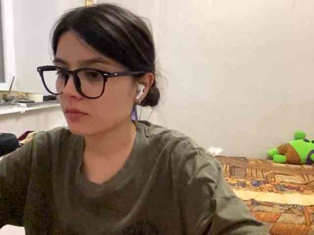 AltagraciaTrudics webcam