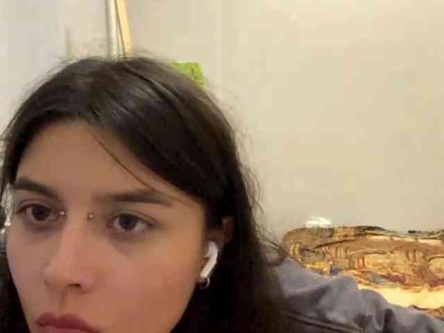 AltagraciaTrudics webcam