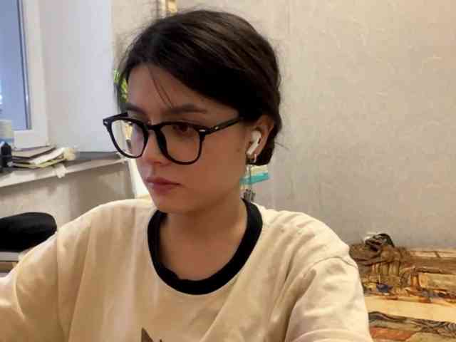 AltagraciaTrudics webcam