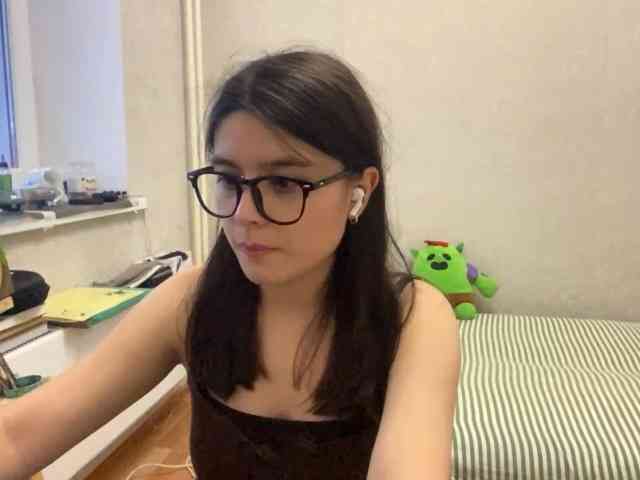 AltagraciaTrudics webcam