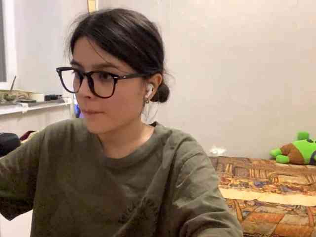 AltagraciaTrudics webcam
