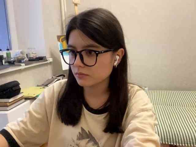 AltagraciaTrudics webcam