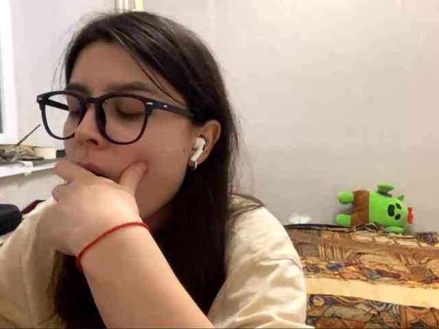 AltagraciaTrudics webcam